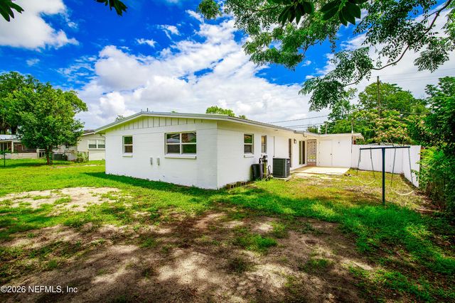 1192 KNOBB HILL Drive, Jacksonville, FL 32221