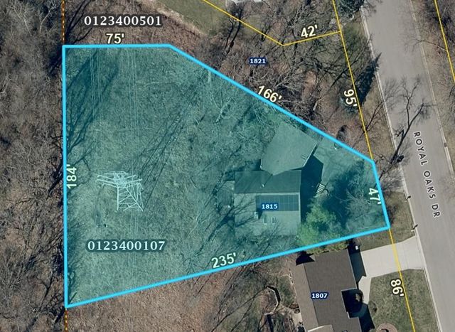 1815 Royal Oaks Drive, Janesville, WI 53548