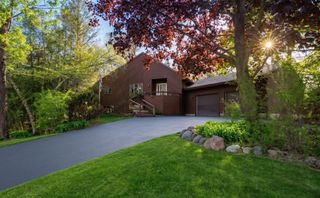 1815 Royal Oaks Drive, Janesville, WI 53548