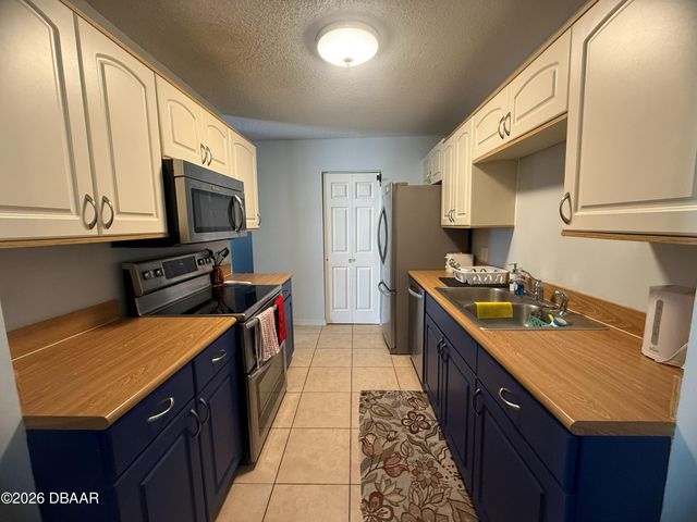 101 Bent Tree Dr Apt 69, Daytona Beach, FL 32114