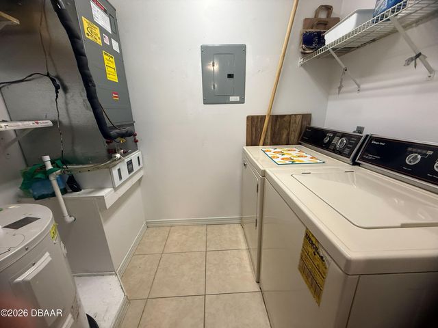 101 Bent Tree Dr Apt 69, Daytona Beach, FL 32114
