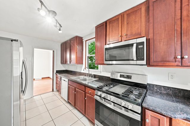 3318 Irving Avenue N, Minneapolis, MN 55412