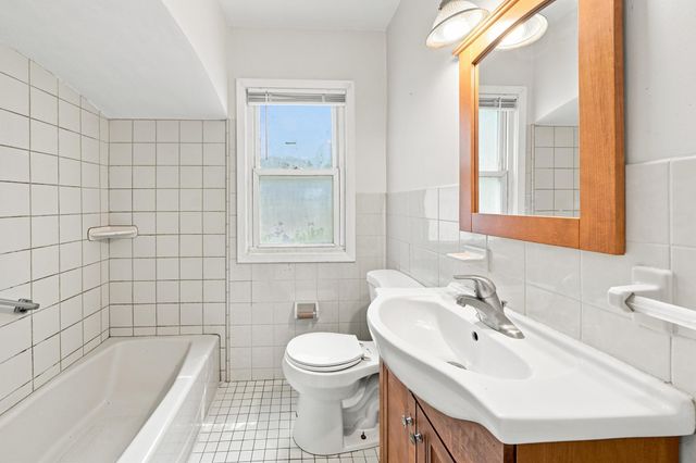3318 Irving Avenue N, Minneapolis, MN 55412