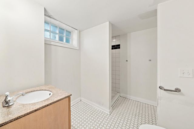 3318 Irving Avenue N, Minneapolis, MN 55412