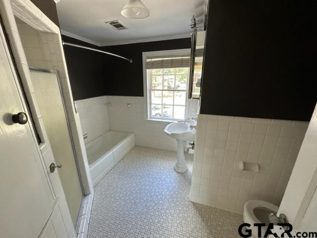 2002 S Robertson Ave, Tyler, TX 75701