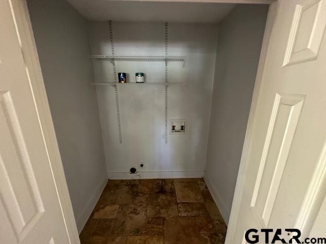 2002 S Robertson Ave, Tyler, TX 75701