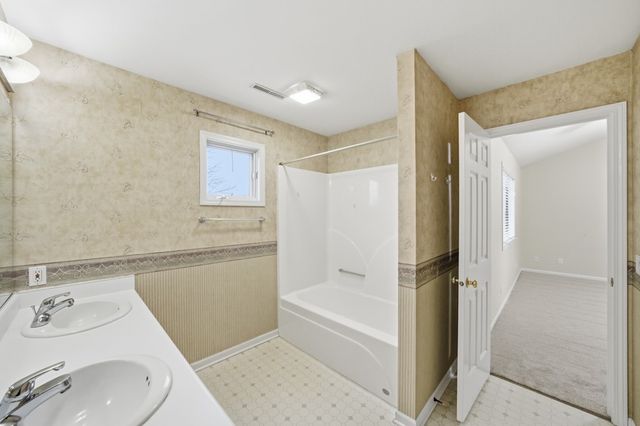 609 Shelley Avenue, Ames, IA 50014