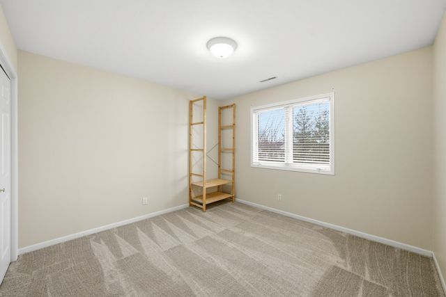 609 Shelley Avenue, Ames, IA 50014