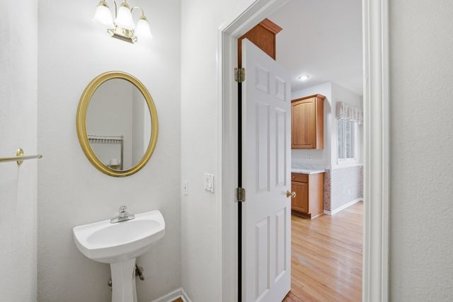 609 Shelley Avenue, Ames, IA 50014