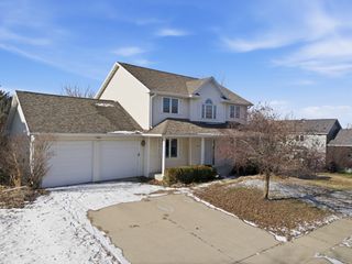 609 Shelley Avenue, Ames, IA 50014