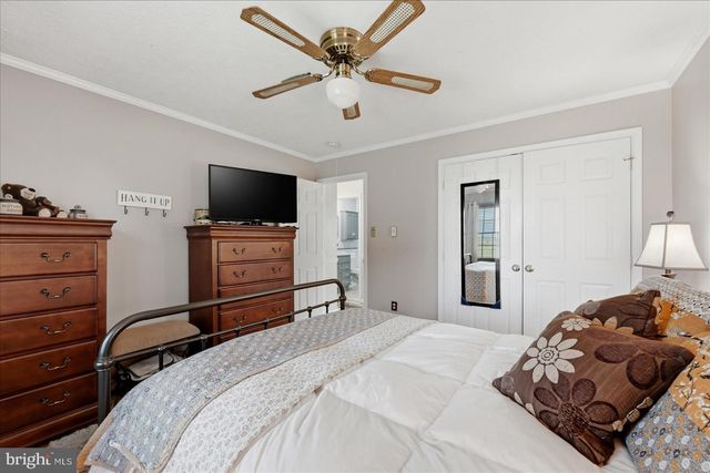 132 BEDROCK LN, Berryville, VA 22611