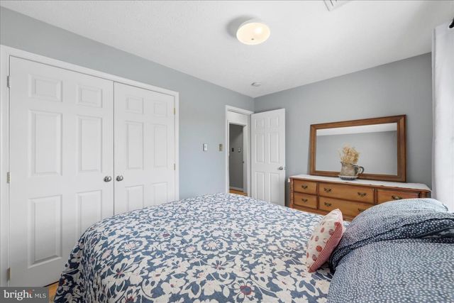 132 BEDROCK LN, Berryville, VA 22611