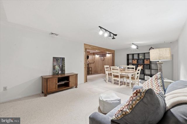 132 BEDROCK LN, Berryville, VA 22611