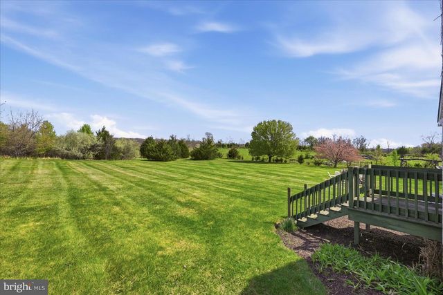 132 BEDROCK LN, Berryville, VA 22611