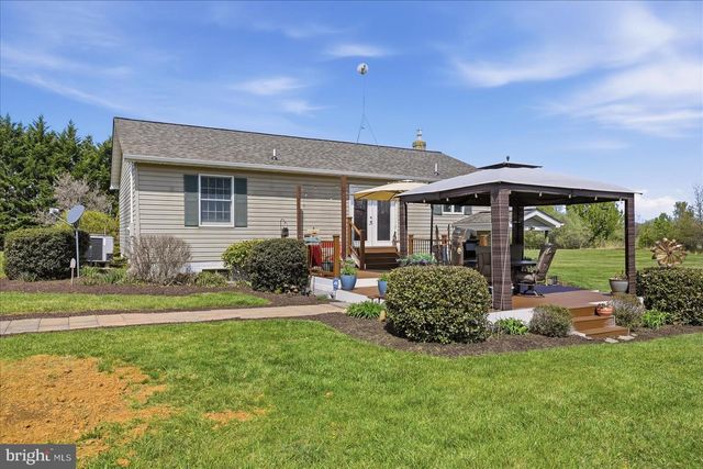 132 BEDROCK LN, Berryville, VA 22611