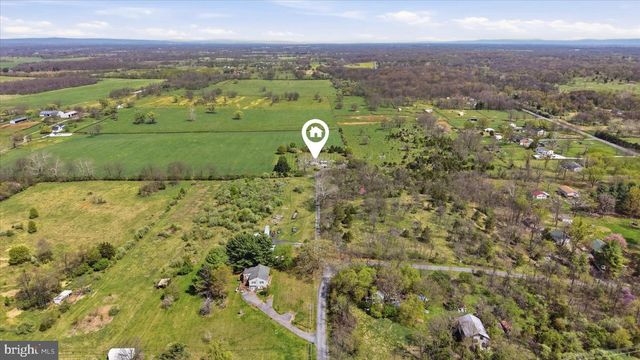 132 BEDROCK LN, Berryville, VA 22611