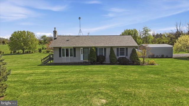 132 BEDROCK LN, Berryville, VA 22611