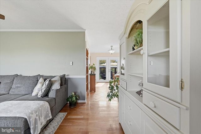 132 BEDROCK LN, Berryville, VA 22611