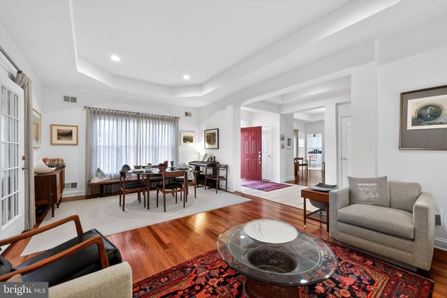 1 EMPRESS CT, Princeton, NJ 08540