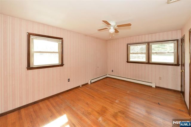 857 Darlington Avenue, Mahwah, NJ 07430