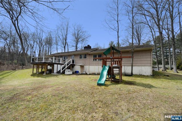 857 Darlington Avenue, Mahwah, NJ 07430