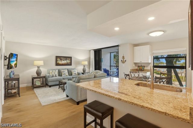 1085 Bald Eagle DR E307, Marco Island, FL 34145