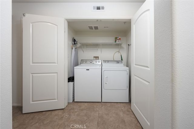 238 Paseo Gregario, Palm Desert, CA 92211