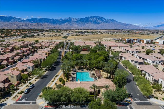 238 Paseo Gregario, Palm Desert, CA 92211