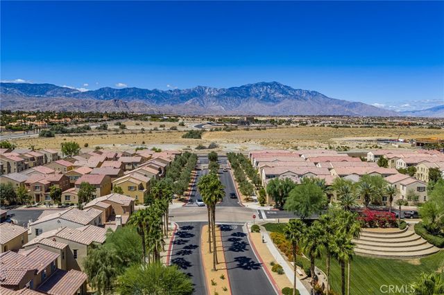238 Paseo Gregario, Palm Desert, CA 92211