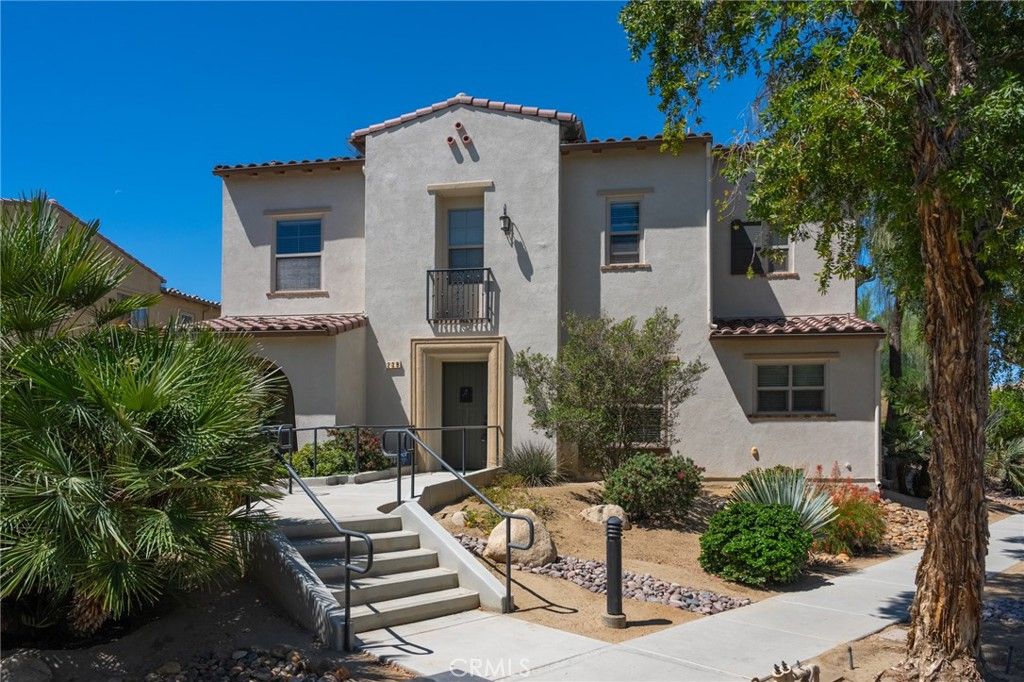 238 Paseo Gregario, Palm Desert, CA 92211