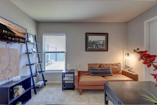 1405 PRAIRIE OAKS COURT, Ocoee, FL 34761