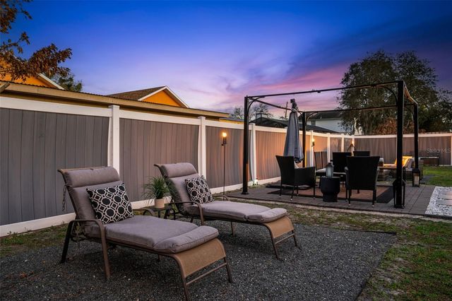 1405 PRAIRIE OAKS COURT, Ocoee, FL 34761