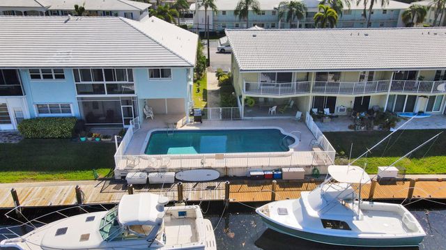 2311 NE 36th Street 2f, Lighthouse Point, FL 33064