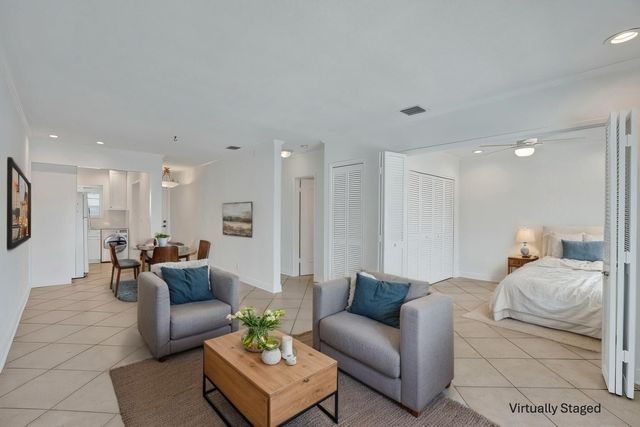 2311 NE 36th Street 2f, Lighthouse Point, FL 33064