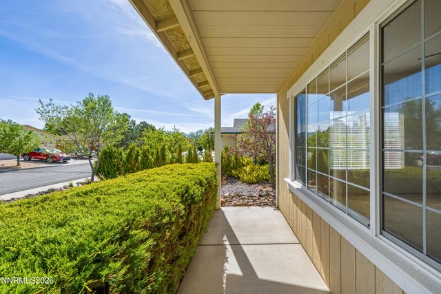 17617 Grand Valley Court, Reno, NV 89508