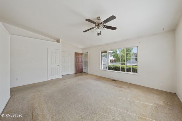 17617 Grand Valley Court, Reno, NV 89508