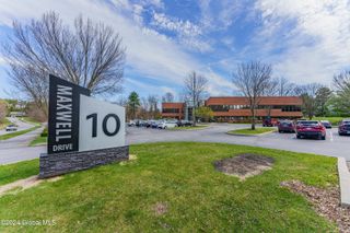 10 Maxwell Drive 200, Clifton Park, NY 12065