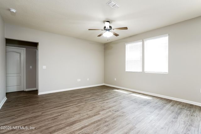 2090 PEBBLE POINT Drive, Green Cove Springs, FL 32043