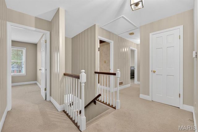 1645 Mason Knoll Road, Town And Country, MO 63131