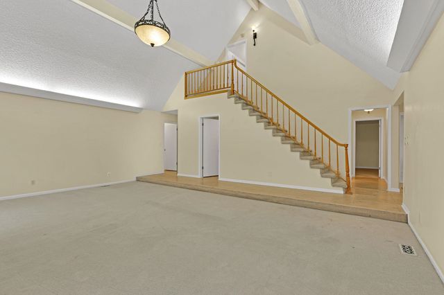1340 S Greenwich, Wichita, KS 67207