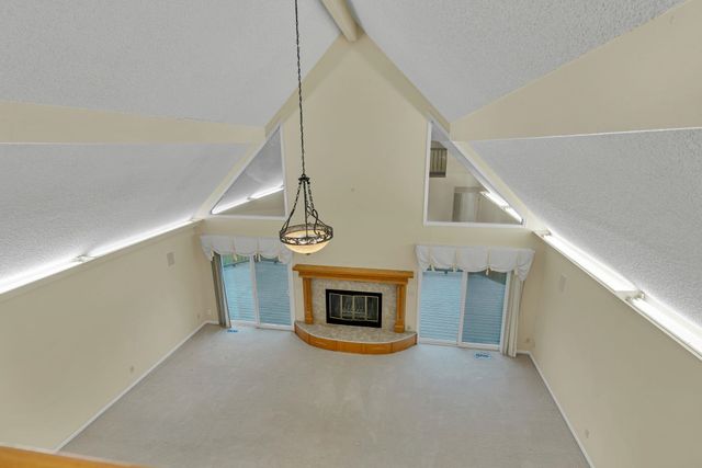 1340 S Greenwich, Wichita, KS 67207