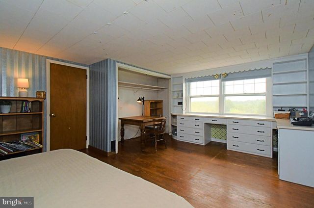 119 COLONIAL DR, Perkiomenville, PA 18074