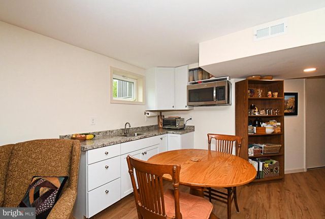 119 COLONIAL DR, Perkiomenville, PA 18074