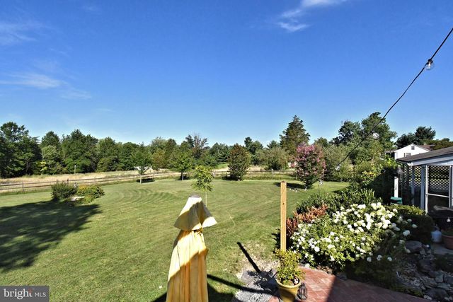 119 COLONIAL DR, Perkiomenville, PA 18074