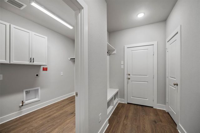6618 Dillon Drive, Magnolia, TX 77354