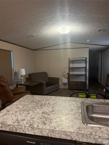 2100 E Main Street, Bennettsville, SC 29512