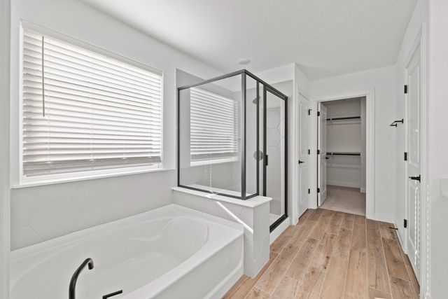 240 Harbors LN, Leander, TX 78641