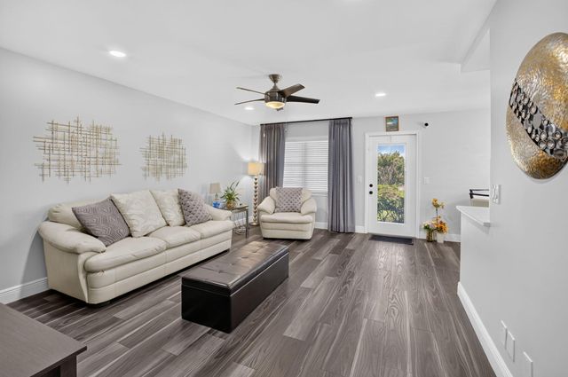 463 MANSFIELD L, Boca Raton, FL 33434