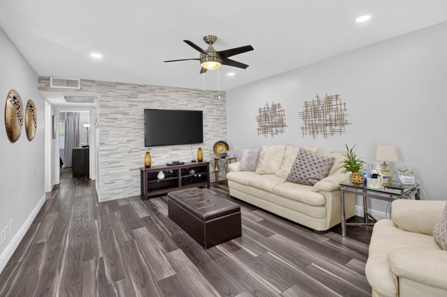 463 MANSFIELD L, Boca Raton, FL 33434