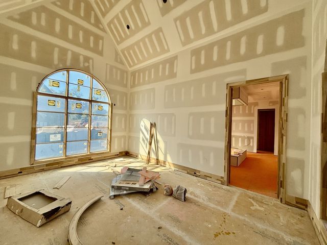 8102 Turning Point Dr, Brentwood, TN 37027